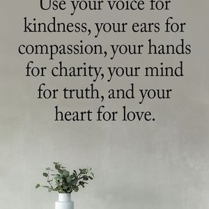 Meet your Posher, Maya